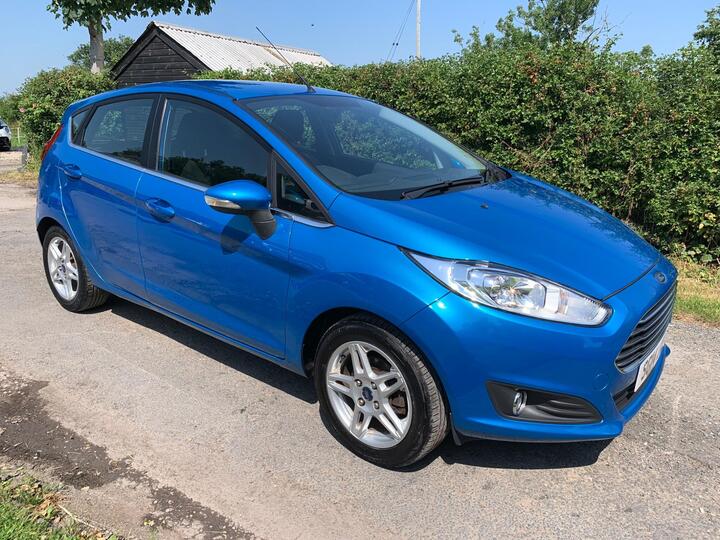 Ford Fiesta 1.0T EcoBoost Zetec Powershift Euro 5 5dr