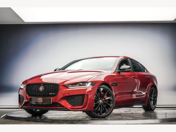 Jaguar XE 2.0 P250i R-Dynamic Black Auto Euro 6 (s/s) 4dr