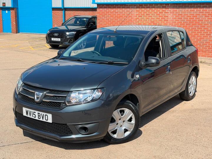 Dacia Sandero 0.9 TCe Midnight Euro 5 5dr