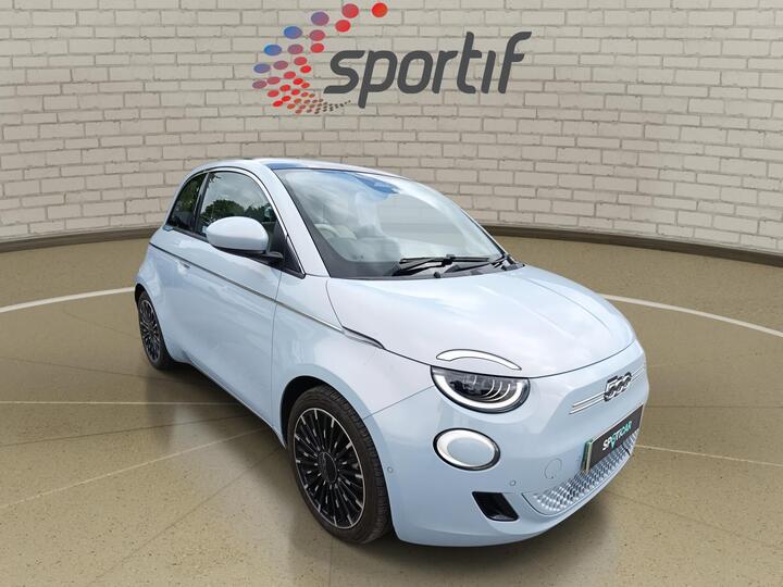 Fiat 500e 42kWh La Prima Auto 3dr
