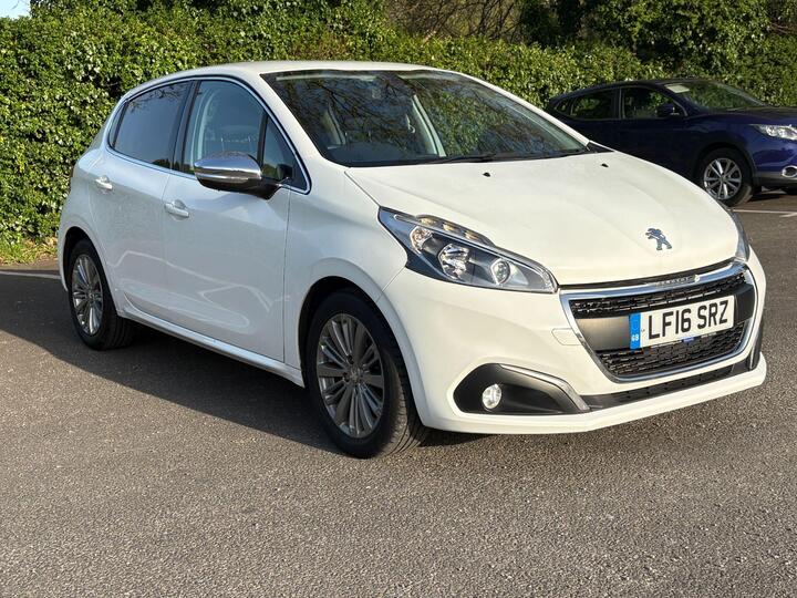 Peugeot 208 1.2 PureTech Allure EAT Euro 6 (s/s) 5dr