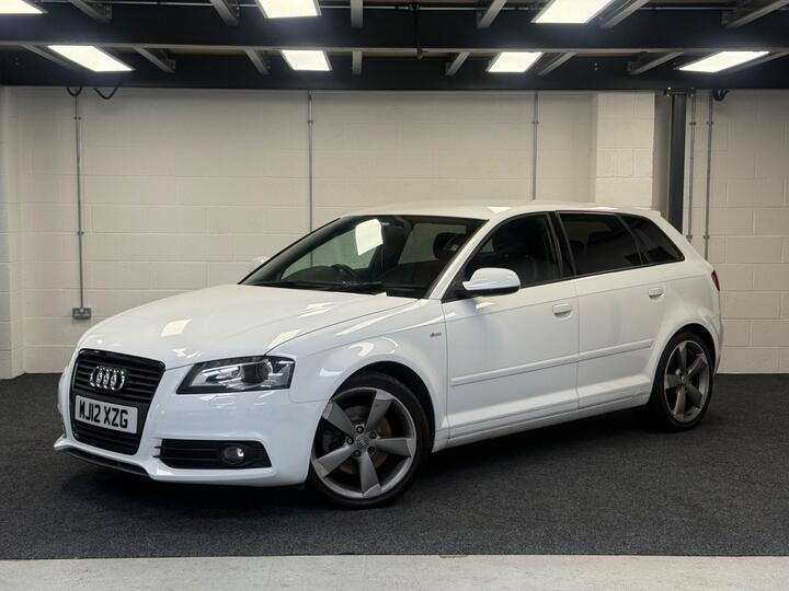 Audi A3 2.0 TDI Black Edition Sportback S Tronic Euro 5 (s/s) 5dr
