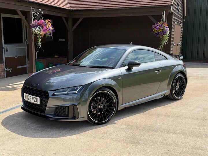 Audi TT 2.0 TFSI 40 Black Edition S Tronic Euro 6 (s/s) 3dr