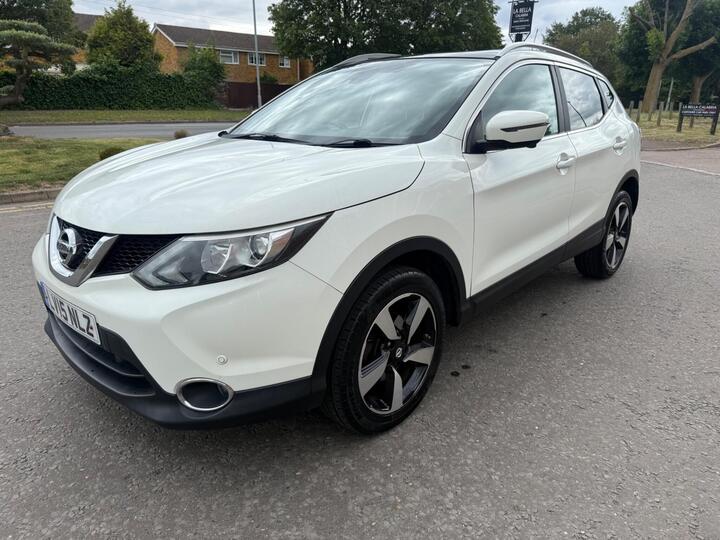 Nissan Qashqai 1.2 DIG-T N-tec+ 2WD Euro 5 (s/s) 5dr