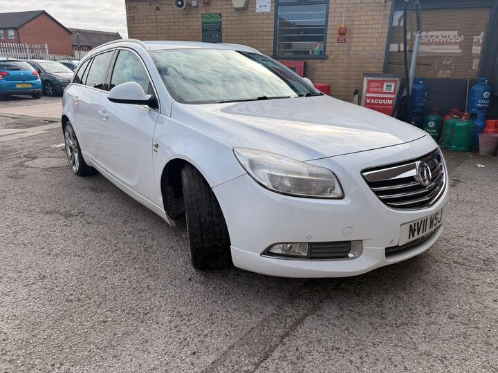 Vauxhall Insignia 2.0 CDTi EcoFLEX SRi Sports Tourer Euro 5 5dr