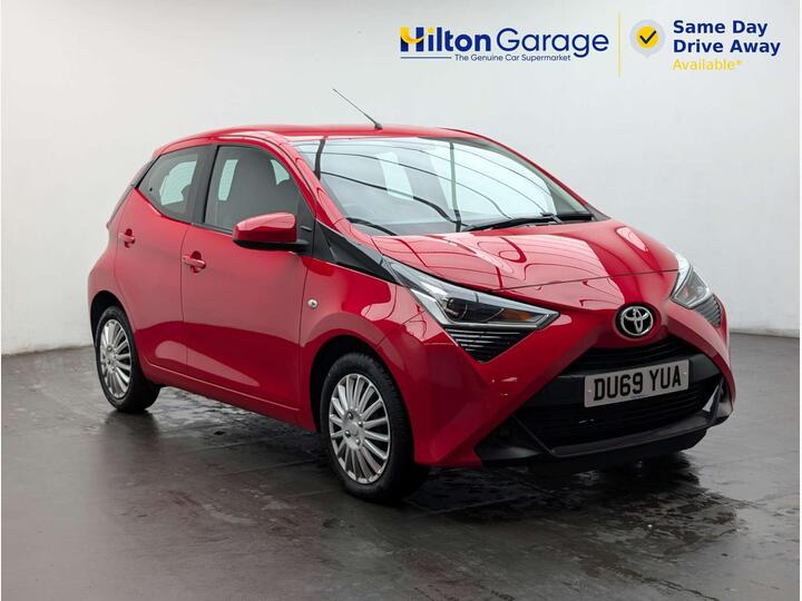 Toyota AYGO 1.0 VVT-i X-play Euro 6 5dr