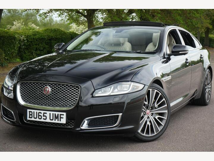 Jaguar XJ 3.0d V6 Autobiography Auto Euro 6 (s/s) 4dr (LWB)