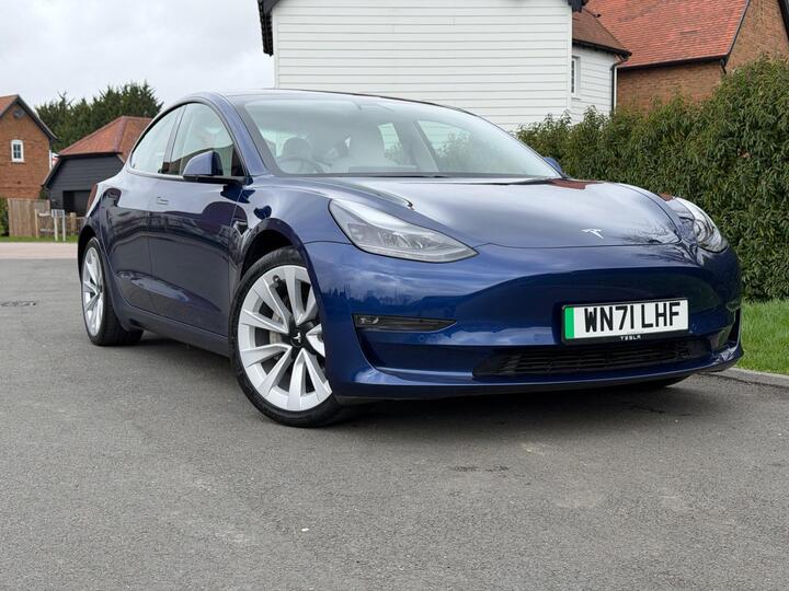 Tesla Model 3 (Dual Motor) Long Range Auto 4WDE 4dr