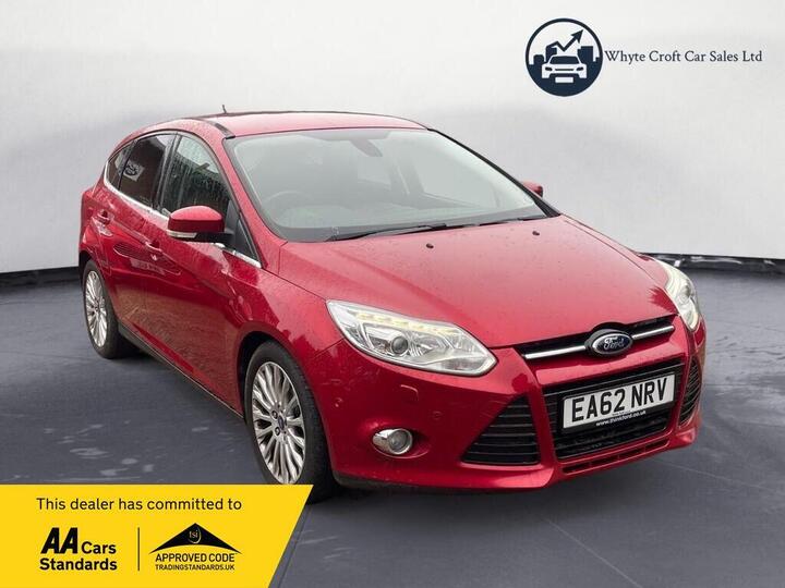Ford Focus 1.0T EcoBoost Titanium X Euro 5 (s/s) 5dr