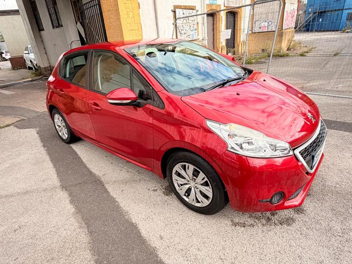 Peugeot 208 1.2 VTi Access+ Euro 5 5dr
