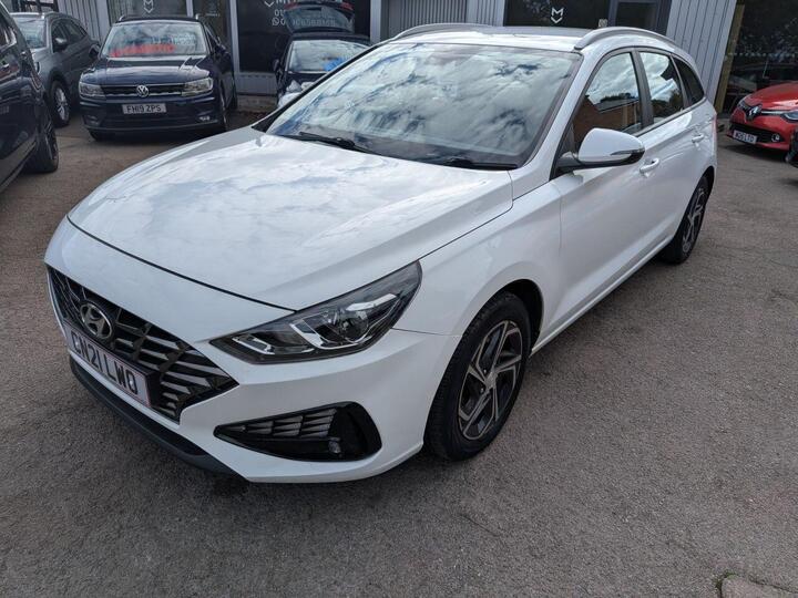 Hyundai I30 I30 SE CONNECT MHEV CRDI