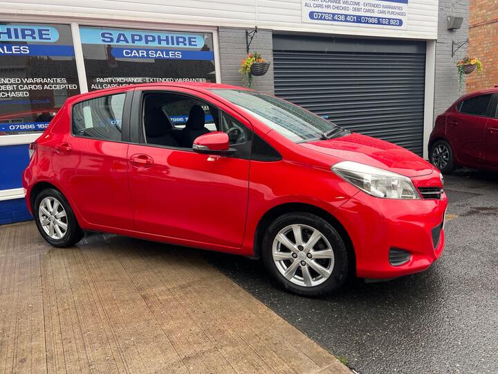 Toyota Yaris 1.33 Dual VVT-i TR Euro 5 5dr Toyota Yaris 1.33 Dual VVT-i TR Euro 5 5dr