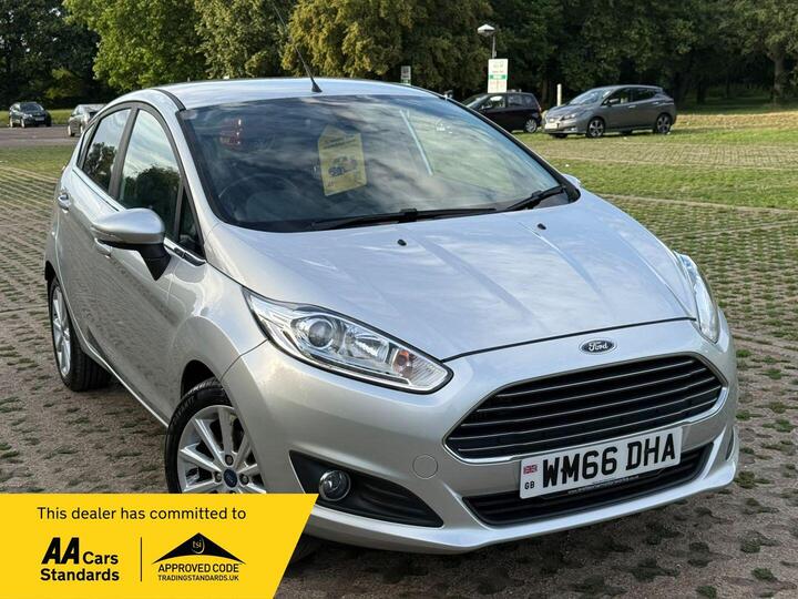 Ford Fiesta 1.0T EcoBoost Titanium Euro 6 (s/s) 5dr