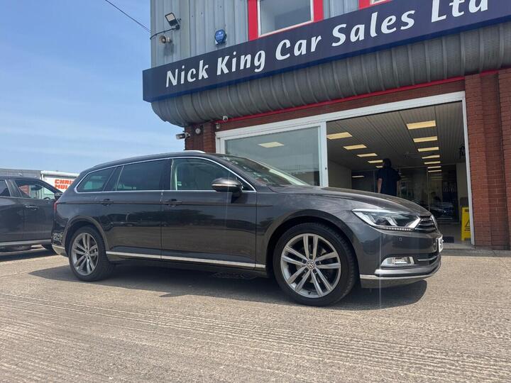 Volkswagen PASSAT 1.5 TSI EVO GT DSG Euro 6 (s/s) 5dr Volkswagen PASSAT 1.5 TSI EVO GT DSG Euro 6 (s/s) 5dr
