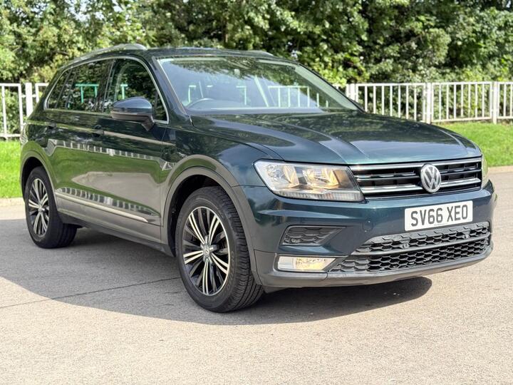 Volkswagen Tiguan 2.0 TDI BlueMotion Tech SE 4Motion Euro 6 (s/s) 5dr