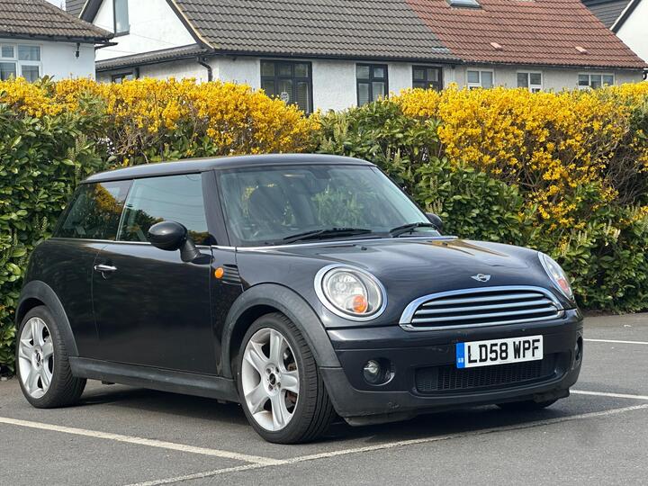 MINI Hatch 1.6 Cooper Steptronic Euro 4 3dr