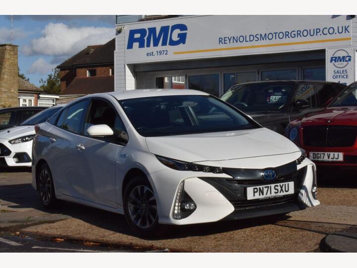 Toyota PRIUS 1.8 VVT 8.8kWh Business Edition Plus CVT Euro 6 (s/s) 5dr Toyota PRIUS 1.8 VVT 8.8kWh Business Edition Plus CVT Euro 6 (s/s) 5dr