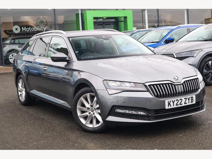 Skoda Superb 2.0 TDI SE Technology DSG Euro 6 (s/s) 5dr Skoda Superb 2.0 TDI SE Technology DSG Euro 6 (s/s) 5dr