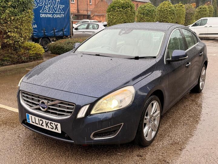 Volvo S60 1.6D DRIVe SE Lux Powershift Euro 5 (s/s) 4dr