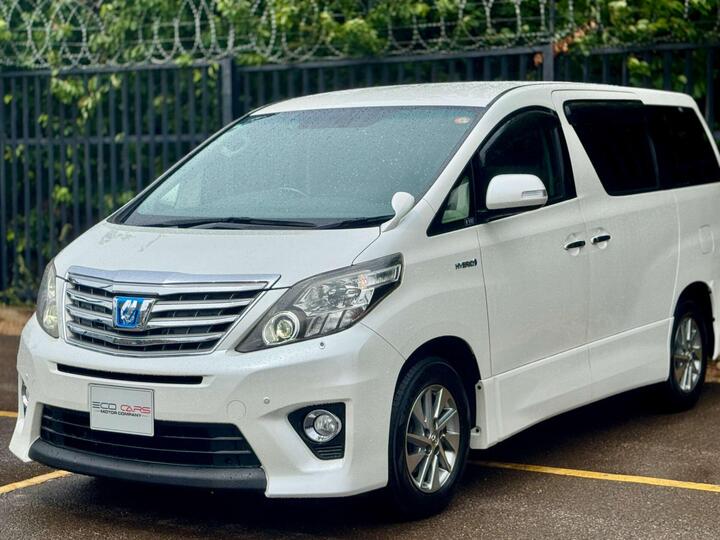 Toyota Alphard 2.4 HYBRID
