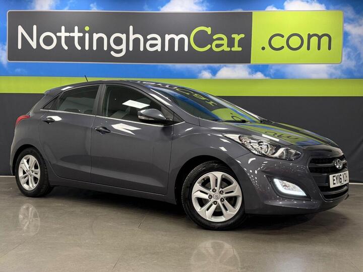 Hyundai I30 1.4 Blue Drive SE Nav Euro 6 (s/s) 5dr Hyundai I30 1.4 Blue Drive SE Nav Euro 6 (s/s) 5dr