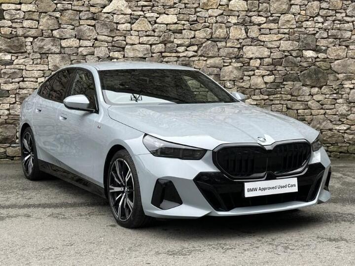 BMW 5 Series 2.0 520i MHT M Sport Pro Steptronic Euro 6 (s/s) 4dr