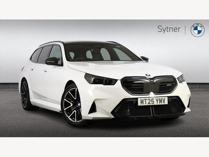 BMW M5 4.4 22.1kWh Touring Steptronic XDrive Euro 6 (s/s) 5dr