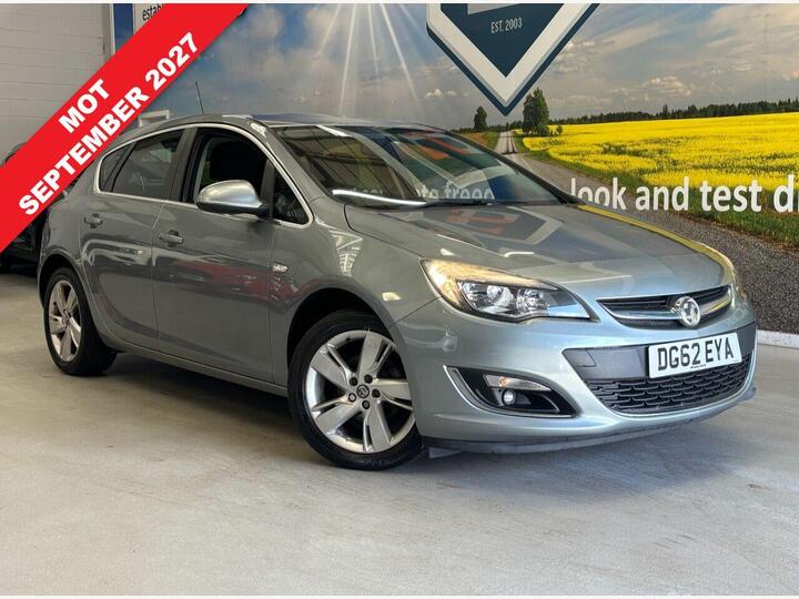Vauxhall ASTRA 1.4 16v SRi Euro 5 5dr