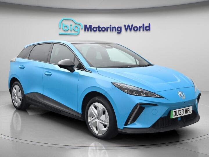 MG MG4 64kWh Trophy Long Range Auto 5dr