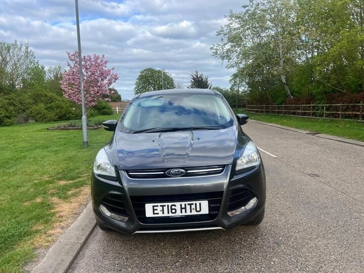 Ford Kuga 2.0 TDCi Titanium 2WD Euro 6 (s/s) 5dr