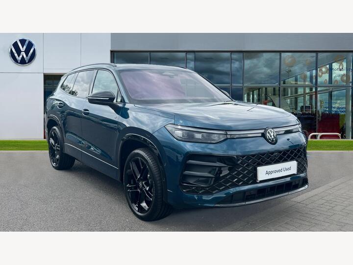 Volkswagen Tayron 1.5 TSI EHybrid 19.7kWh R-Line DSG Euro 6 (s/s) 5dr Volkswagen Tayron 1.5 TSI EHybrid 19.7kWh R-Line DSG Euro 6 (s/s) 5dr