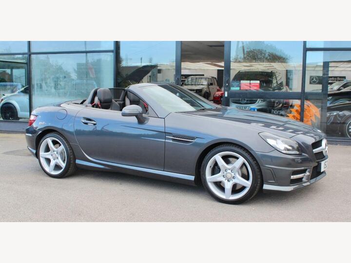 Mercedes-Benz SLK 1.8 SLK200 BlueEfficiency AMG Sport Edition 125 G-Tronic+ Euro 5 (s/s) 2dr Mercedes-Benz SLK 1.8 SLK200 BlueEfficiency AMG Sport Edition 125 G-Tronic+ Euro 5 (s/s) 2dr