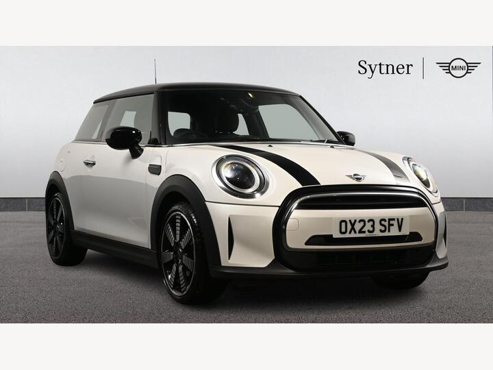 MINI Hatch 1.5 Cooper Exclusive Steptronic Euro 6 (s/s) 3dr
