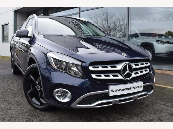 Mercedes-Benz GLA 2.1 GLA220d Sport (Executive) 7G-DCT 4MATIC Euro 6 (s/s) 5dr
