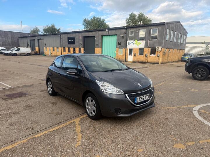 Peugeot 208 1.2 VTi Access+ Euro 5 3dr
