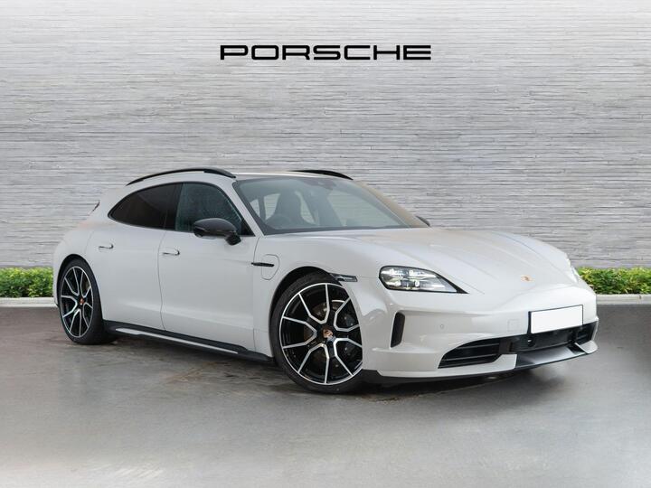 Porsche Taycan Performance Plus 105kWh Black Edition Sport Turismo Auto RWD 5dr (11kW Charger)