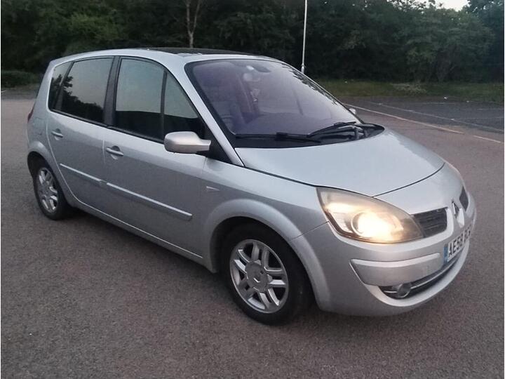 Renault Scenic 1.6 VVT Dynamique S 5dr