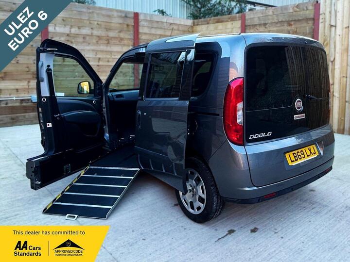 Fiat DOBLO 4 Seat Side Entry Passenger Up Front Wheelchair Access Vehicle WAV