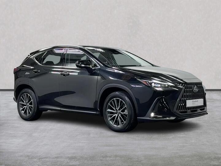 Lexus NX 2.5 450h+ 18.1kWh Premium E-CVT 4WD Euro 6 (s/s) 5dr