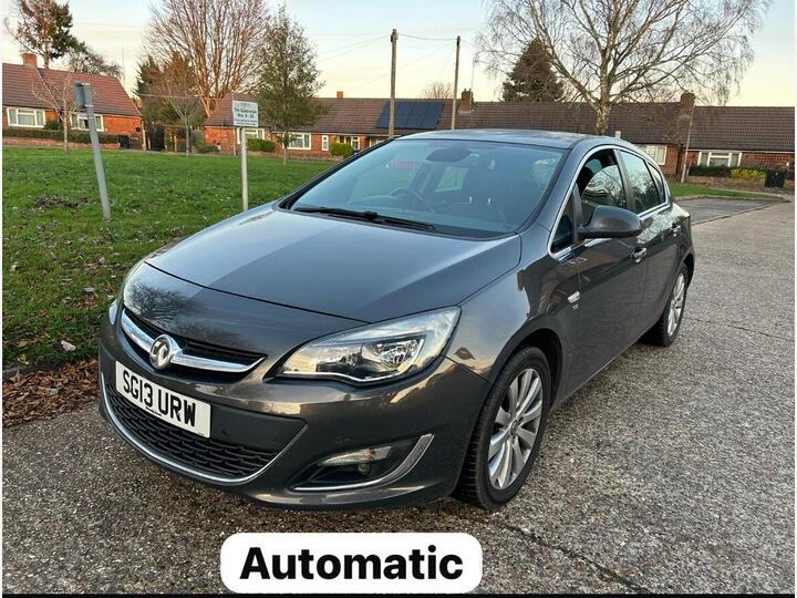 Vauxhall Astra 2.0 CDTi SE Auto Euro 5 5dr