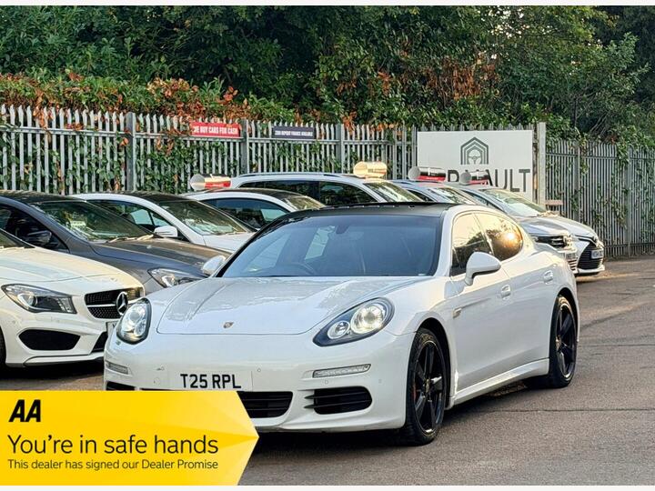 Porsche Panamera 3.0D V6 TiptronicS Euro 5 (s/s) 5dr