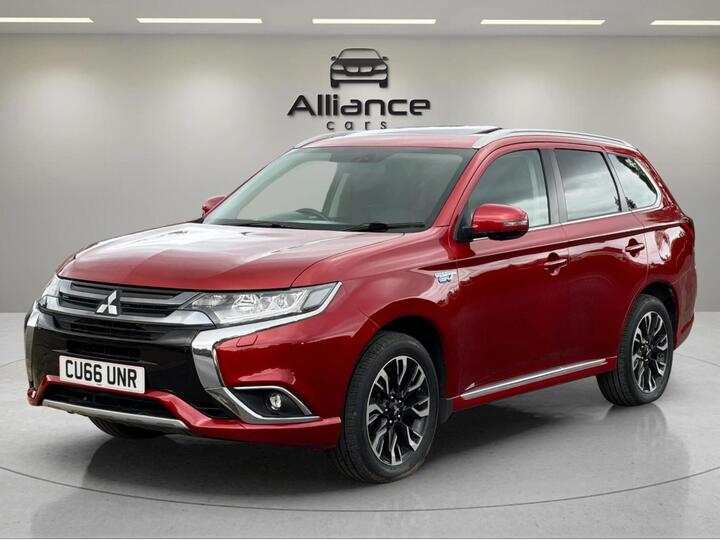 Mitsubishi Outlander 2.0h 12kWh 4h CVT 4WD Euro 6 (s/s) 5dr