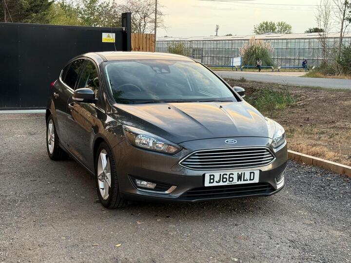 Ford Focus 1.0T EcoBoost Titanium Euro 6 (s/s) 5dr