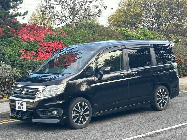 Honda Stepwagon SPADA Z Cool Spirit Automatic 8 Seat