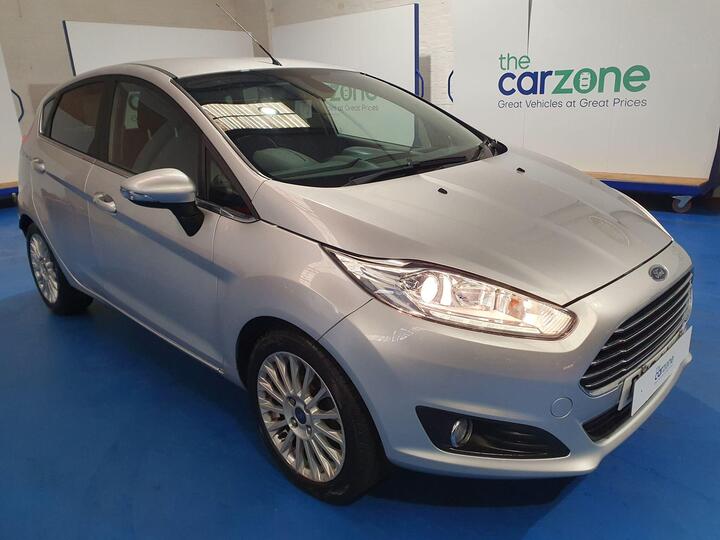 Ford Fiesta 1.0T EcoBoost Titanium Euro 5 (s/s) 5dr Ford Fiesta 1.0T EcoBoost Titanium Euro 5 (s/s) 5dr