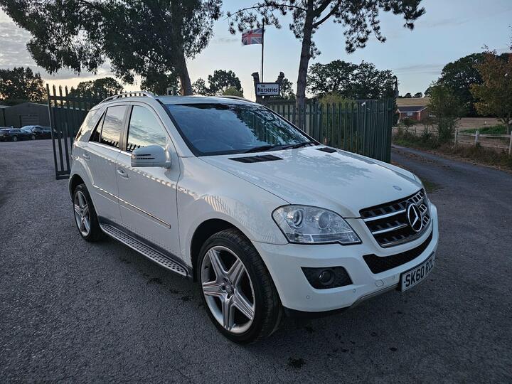 Mercedes-Benz M Class 3.0 ML350 CDI V6 BlueEfficiency Sport Tiptronic 4WD Euro 5 5dr