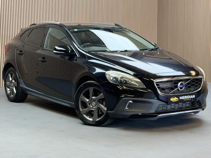 Volvo V40 Cross Country 2.0 T5 R-Design Lux Nav Geartronic Euro 6 (s/s) 5dr