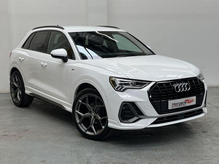 Audi Q3 1.5 TFSI CoD 35 S Line Euro 6 (s/s) 5dr