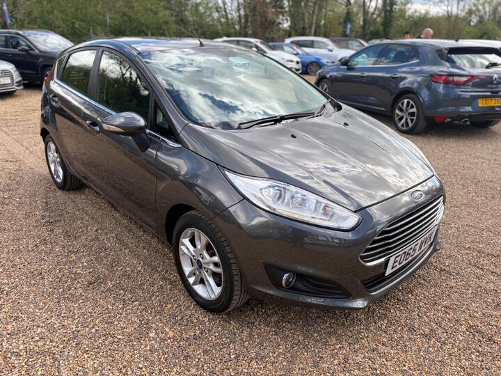 Ford Fiesta 1.25 Zetec Euro 6 5dr