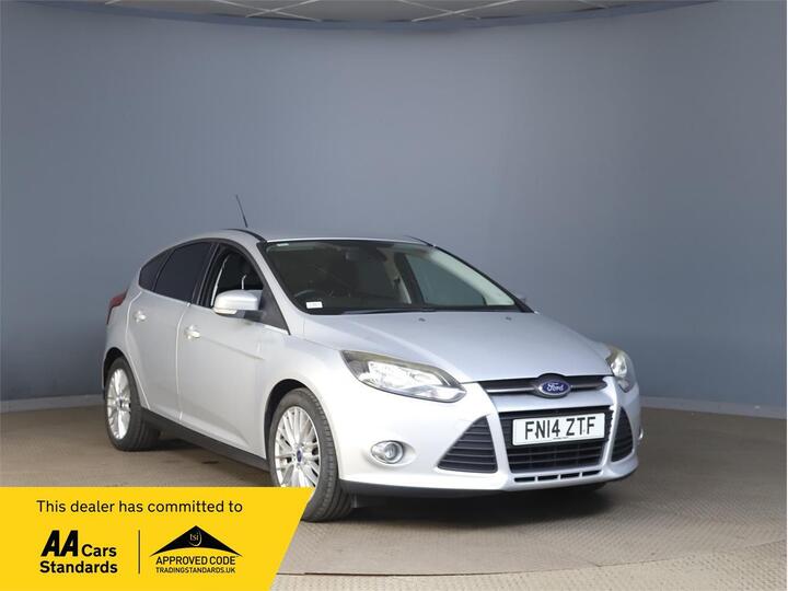 Ford Focus 1.0T EcoBoost Zetec Euro 5 (s/s) 5dr